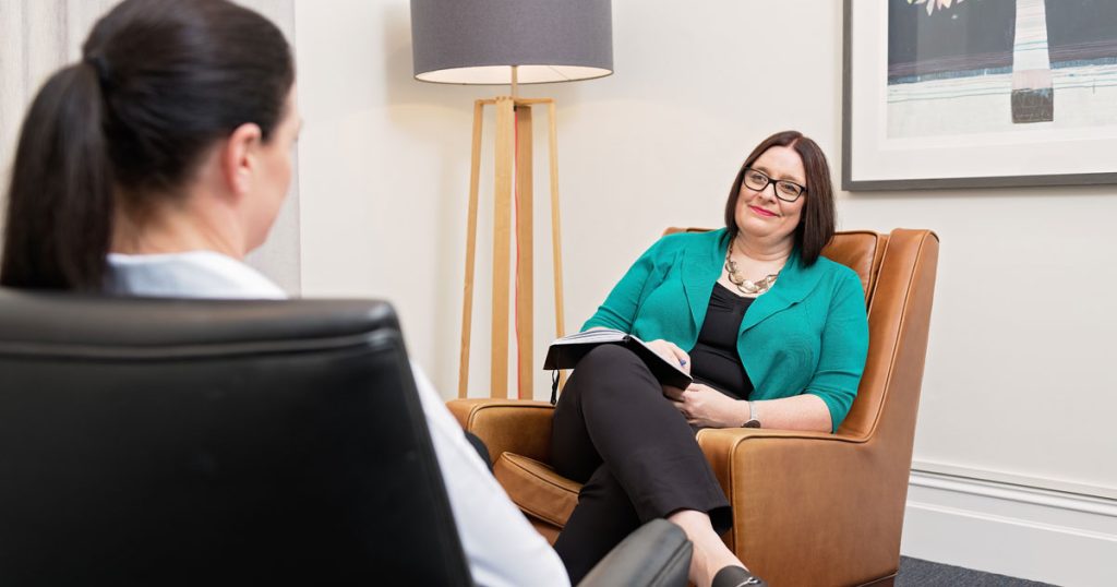Alexandra Frost consulting at Attuned Psychology